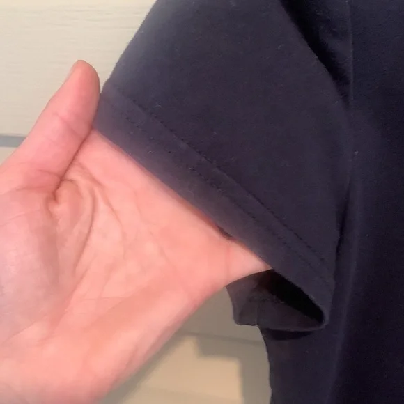 SHEIN Size Small Crop Top Niagara Falls Canada USA Used Excellent Condition - Picture 6 of 8